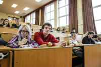 Повышение стоимости обучения в вузах предложили ограничить уровнем инфляции