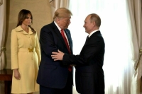 Трамп встретил Путина на красной дорожке