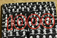 RT показал материалы из книги, переданной Трампу Президентом России