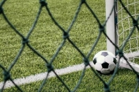 Украинская футболистка получила желтую карточку за крики на русском языке