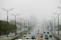 Москвичей предупредили о тумане и дождях в выходные