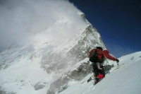 Депутат предложил запретить высотные восхождения без профессиональных гидов