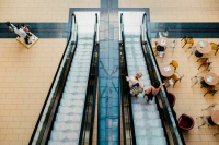 В Ростехнадзоре не ждут остановок эскалаторов в торговых центрах с 1 сентября