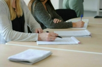 Иноагентам запретили вести преподавательскую и просветительскую деятельность