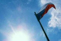 Экс-премьер Чехии попал в больницу после нападения на предвыборном митинге
