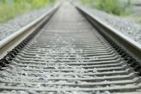 Для ВСМ Петербург — Москва начали поставлять рельсы и сваривать кузов поезда