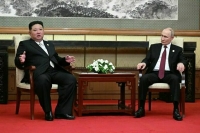 Путин проводит встречу с Ким Чен Ыном