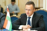 Сийярто обвинил фон дер Ляйен в изоляции европейской экономики