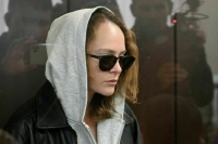 Актрису Аглаю Тарасову обвинили в контрабанде наркотиков