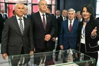 Володин посетил Музей Славы Могилевщины и оставил запись в книге почетных гостей