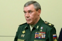 Путин наградил Герасимова орденом Мужества