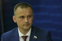 Депутат рассказал о вредном влиянии вейпов на здоровье подростков