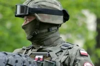 Польша направила военную технику к границе с Белоруссией