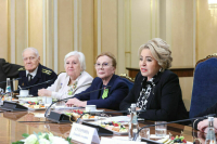 Матвиенко призвала передавать молодежи правду о подвиге ленинградцев