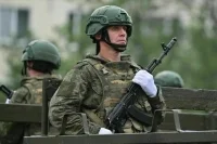 Зарплаты военных вырастут с 1 октября на 7,6 процента