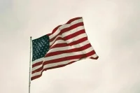 Эксперт: Трамп пытается отсрочить антироссийские санкции под видом ужесточения курса