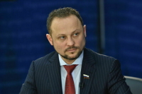 Депутат рассказал, какие марки авто допустят к работе в такси