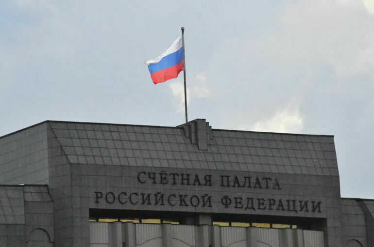 Счетная палата выявила нарушения при обеспечении детей-сирот жильем