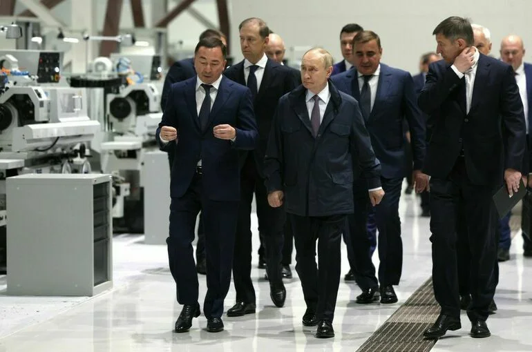 Путин: Современные вооруженные силы будут востребованы и после СВО