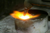 Сырьевые товары с драгметаллами начнут экспортировать из России