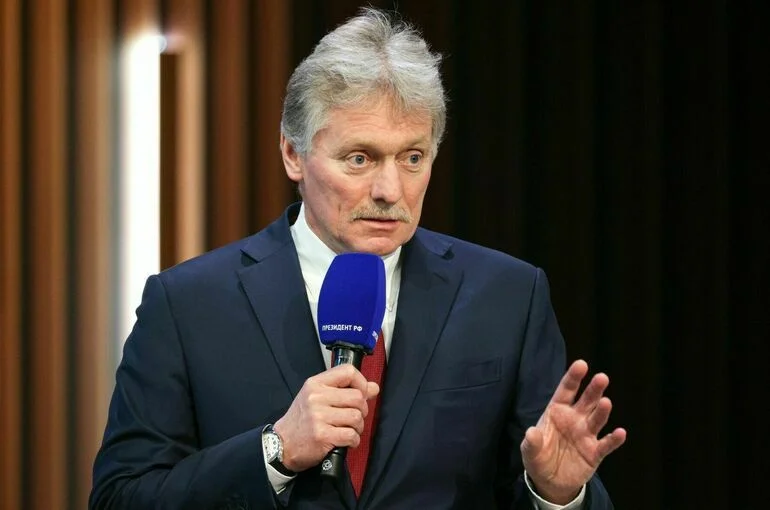 Песков: Тезис о том, что Украина может что-то отвоевать, ошибочен