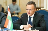 Сийярто заявил, что Зеленский сошел с ума