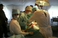 Врачей-добровольцев смогут направлять в командировки в госпитали вблизи зоны СВО