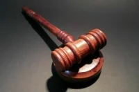 Суд заочно приговорил певицу Максакову* к 4,5 года колонии