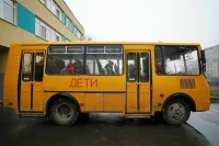 Школьные автобусы предложили оснастить мигалками