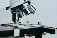 Нобелевскую премию по химии присудили разработчикам металлоорганических каркасов