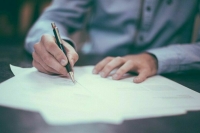 ЛГБТ*-активистку Казанцеву** внесли в реестр террористов и экстремистов