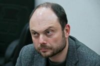 Владимира Кара-Мурзу* объявили в розыск