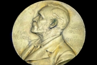 Нобелевский комитет назвал лауреатов премии по экономике