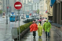 Москвичам спрогнозировали дождливое и холодное начало недели