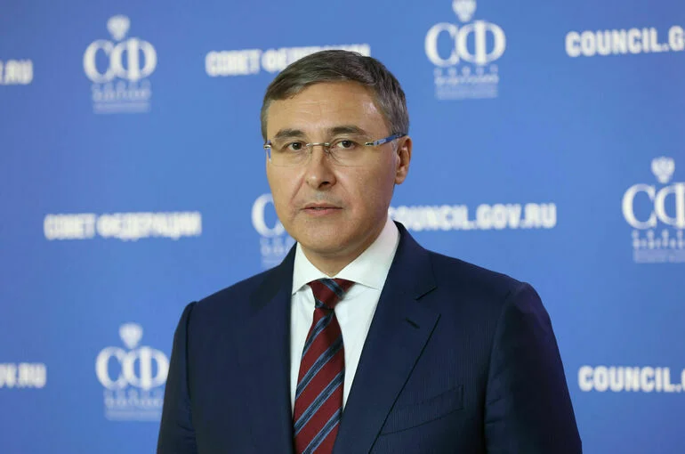 Фальков предложил разрешить вузам учитывать результаты четвертого ЕГЭ