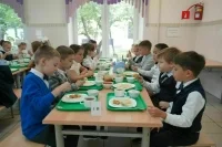 Депутаты предложили индексировать субсидии на школьные обеды с учетом инфляции