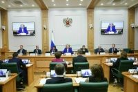 Сенатор: РАН активно участвует в экспертизе школьных учебников