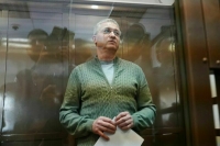 Суд на три месяца продлил арест Тимуру Иванову