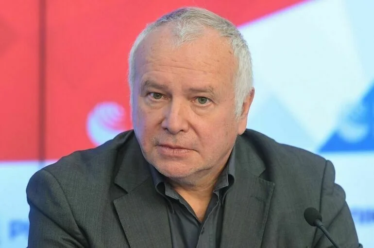 Политолог объяснил, почему Шольц перестал критиковать Путина