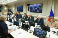 В Совфеде обсуждали необходимость введения термина «социальное питание»