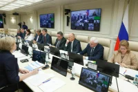 В Совфеде обсуждали необходимость введения термина «социальное питание»