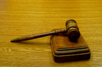 Госдума приняла закон о привлечении к ответственности скрывшихся за рубежом преступников