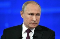Путин: Решение о рождении детей должно оставаться частным делом каждого