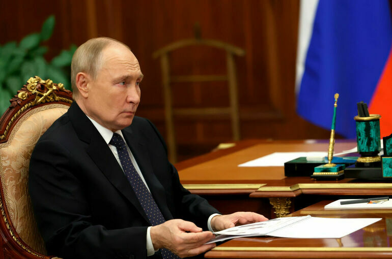 Путин: При улучшении маткапитала важно не распылить его на второстепенные вещи