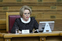 Разовые выплаты предлагают не учитывать при расчете дохода семьи 