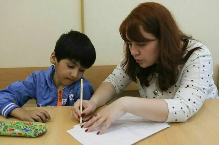 Детям мигрантов не придется сдавать экзамен по русскому при смене школы