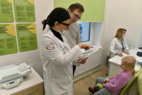 В России изменились правила профилактических медосмотров детей
