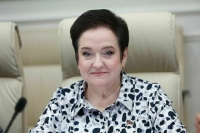 Сенатор предложила ввести вознаграждение и льготы для доноров костного мозга