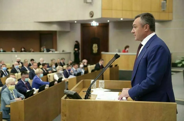 Депутат: Необходимо активнее использовать социальное партнерство для контроля охраны труда