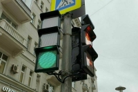 Буквы на светофорах просят заменить цифрами